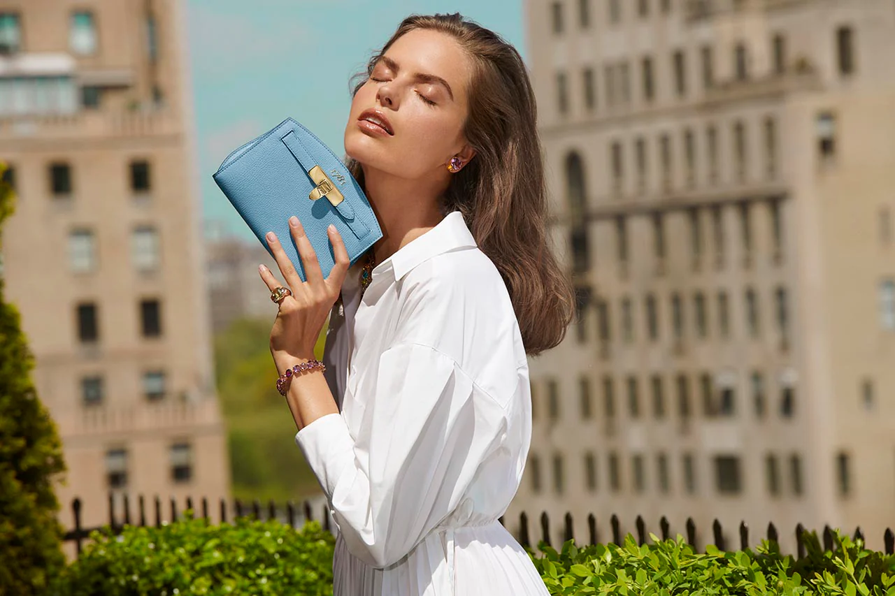 1781 Pochette Handbag in Pebble Grain Leather - Image 4