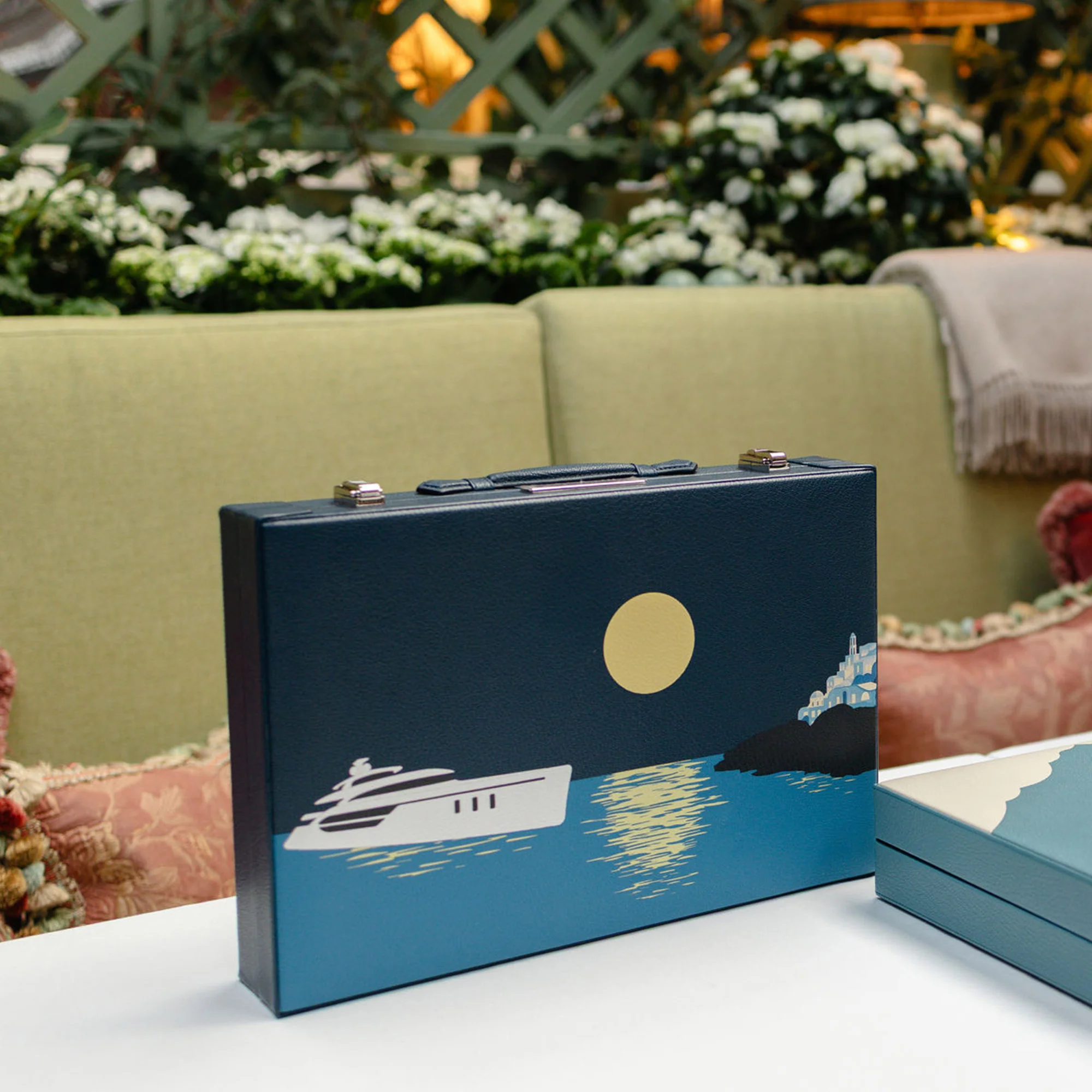 Hanover Small Backgammon in Pebble Grain Leather, Yacht - Image 4